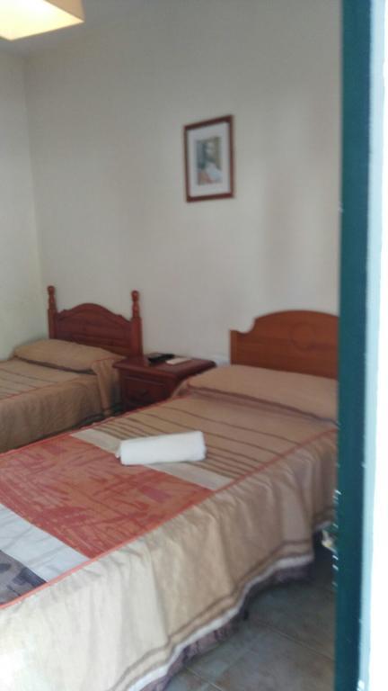Hostal Las Parcelas Конил-де-ла-Фронтера Екстериор снимка